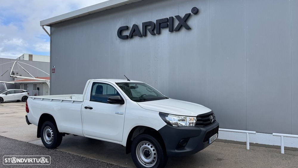 Toyota Hilux 2.4 D-4D 4X4 - 23