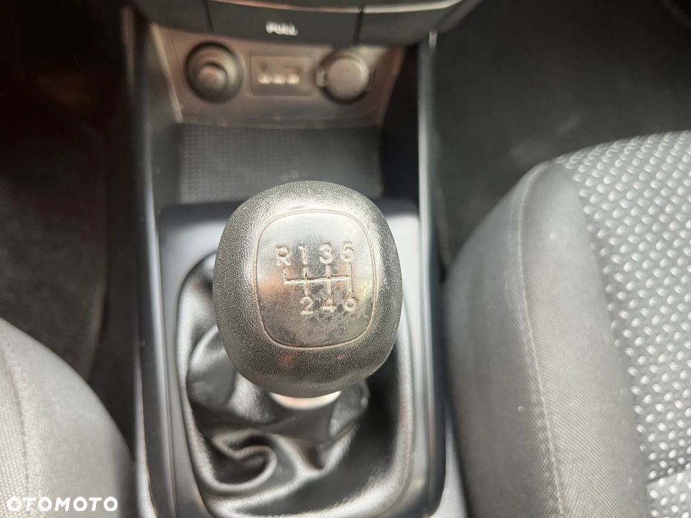 Hyundai i30 - 23