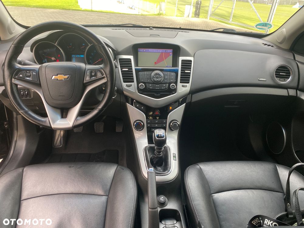 Chevrolet Cruze 1.7 LT - 15