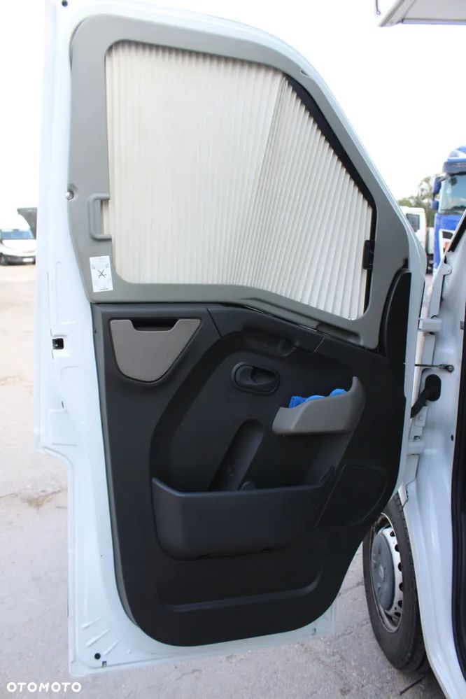 Renault Master  RIMOR XGO Coupe Plus 302 - 17