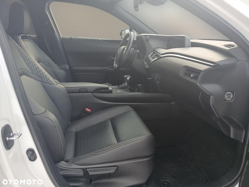 Lexus UX 200 GPF F Impression 2WD - 12