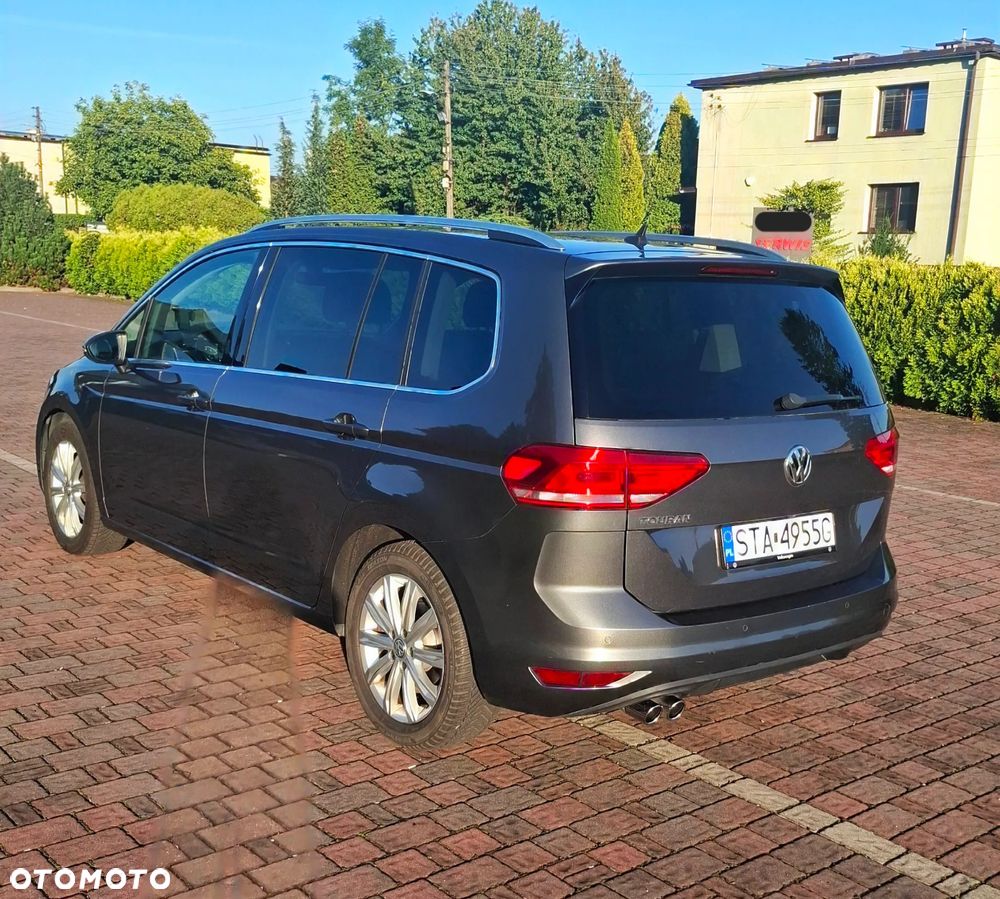 Volkswagen Touran - 3