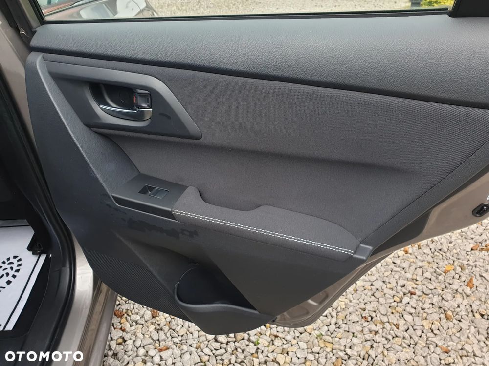 Toyota Auris 1.6 Life - 12