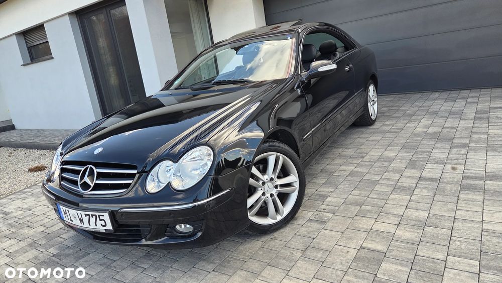 Mercedes-Benz CLK - 16