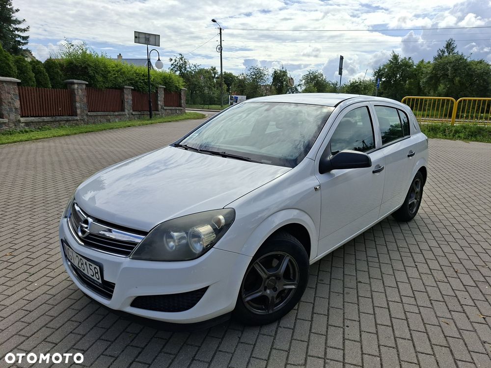 Opel Astra - 1