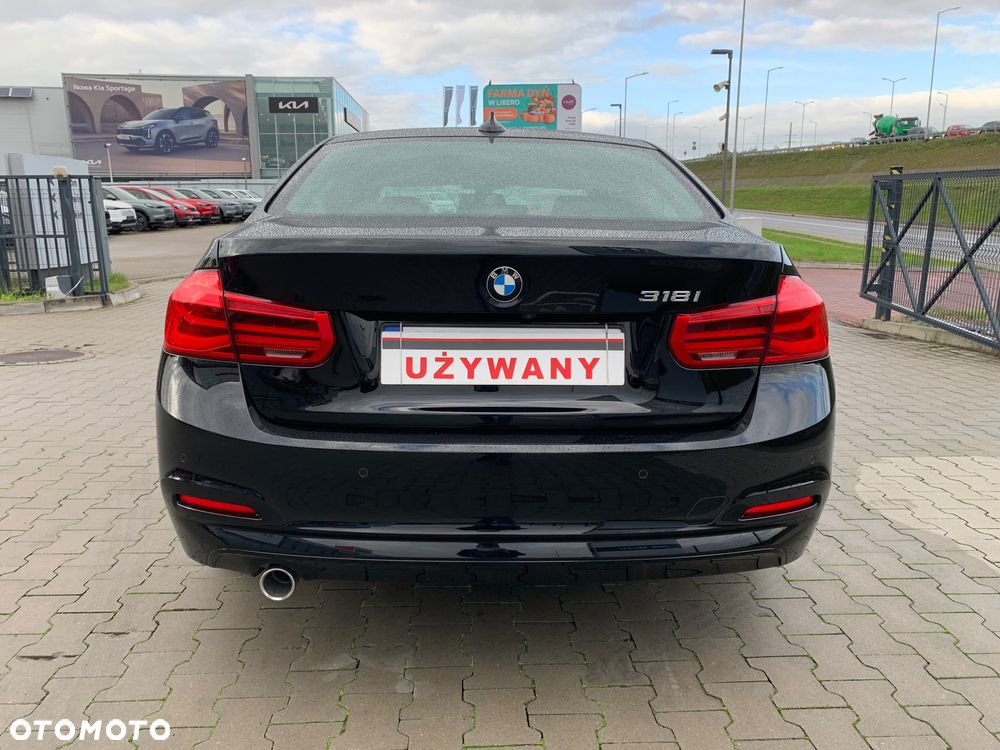 BMW Seria 3 318i Advantage - 8