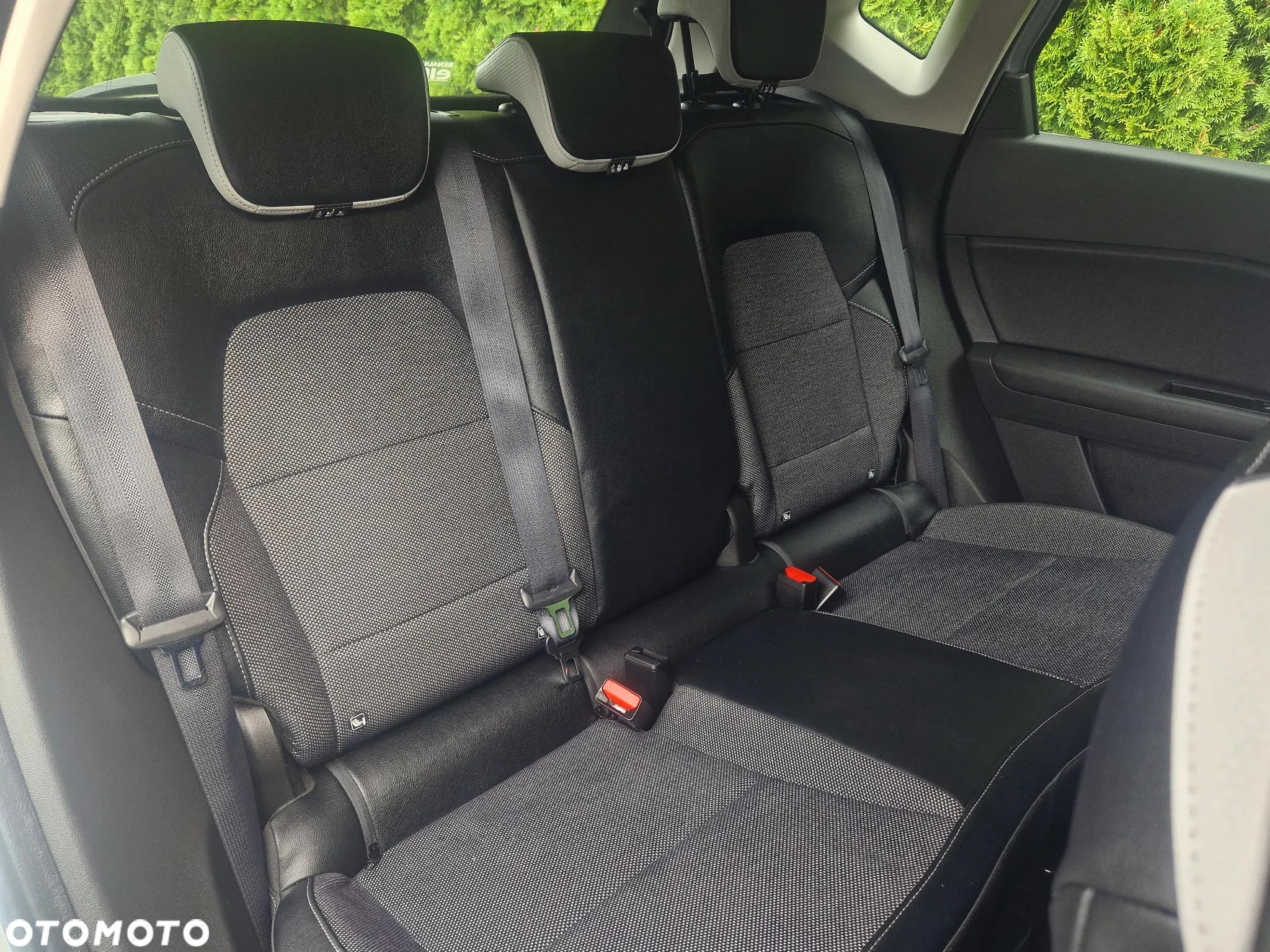 Renault Captur 1.3 TCe Intens EDC - 34
