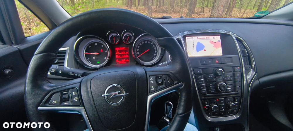Opel Astra 2.0 CDTI Exklusiv - 16