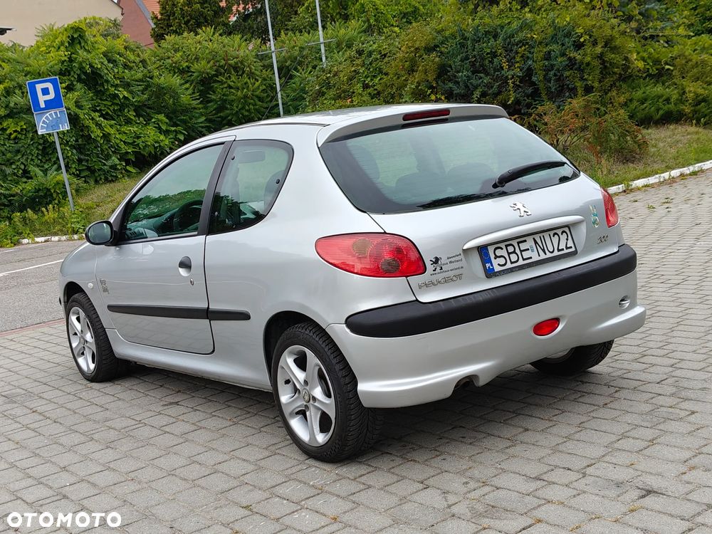 Peugeot 107 70 Filou - 14