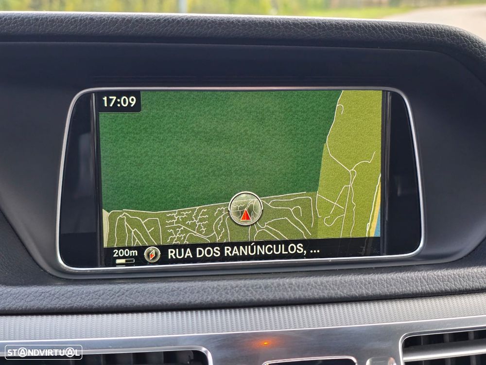 Mercedes-Benz E 250 BlueTEC 9G-TRONIC Edition - 13