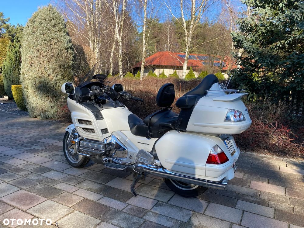 Honda GL - 2