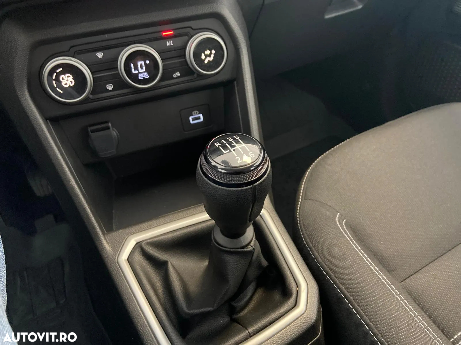 Dacia Logan ECO-G 100 MT6 Prestige - 11