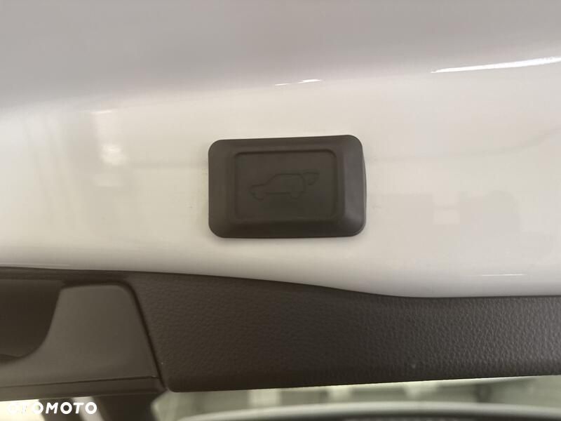 Toyota RAV4 2.5 Hybrid Comfort 4x2 - 24