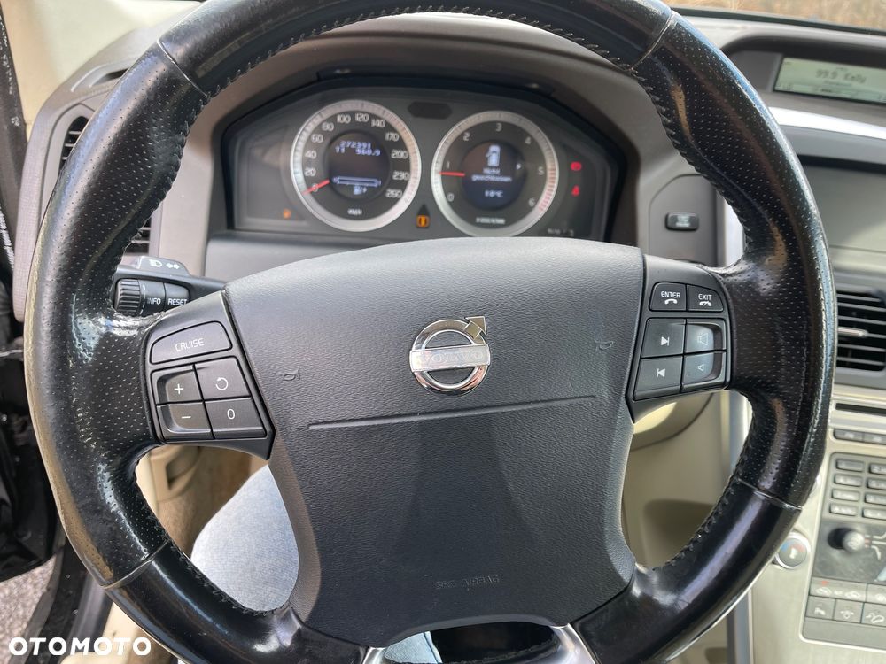 Volvo XC 60 D5 AWD Kinetic - 16