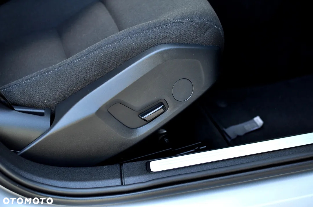 Volvo V60 B3 B Geartronic RDesign - 22