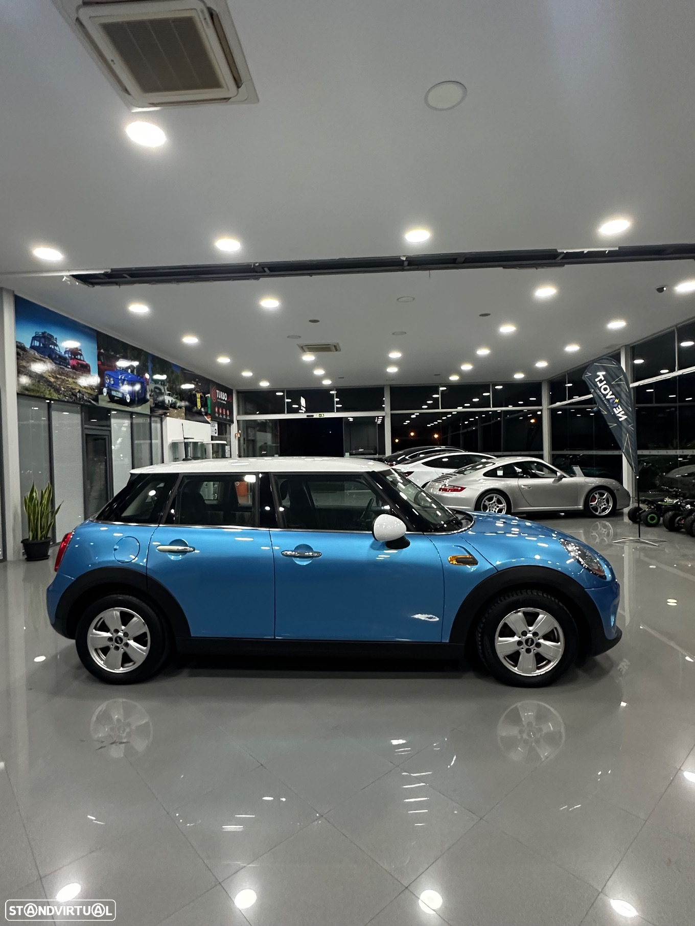 MINI 5 Portas Cooper D - 5