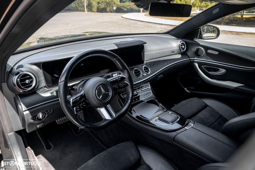 Mercedes-Benz E 300 - 12