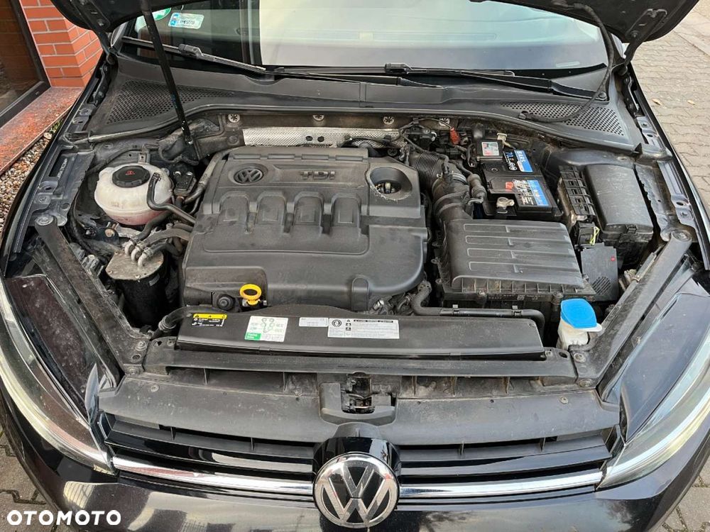 Volkswagen Golf 2.0 TDI Style - 35