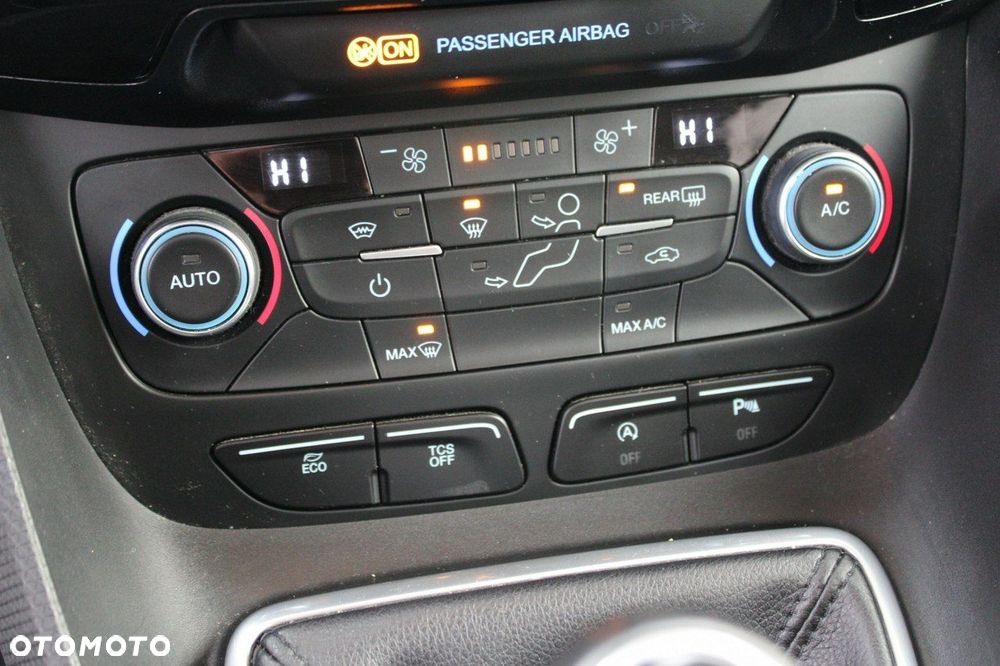 Ford Tourneo Connect - 26