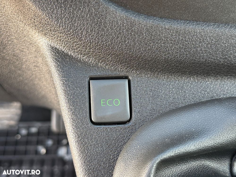 Renault Trafic Combi L1H1 8+1 Authentique - 7