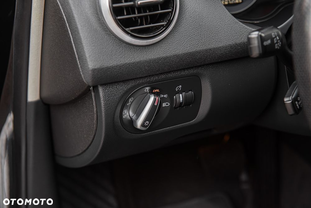 Audi A3 Sportback - 17