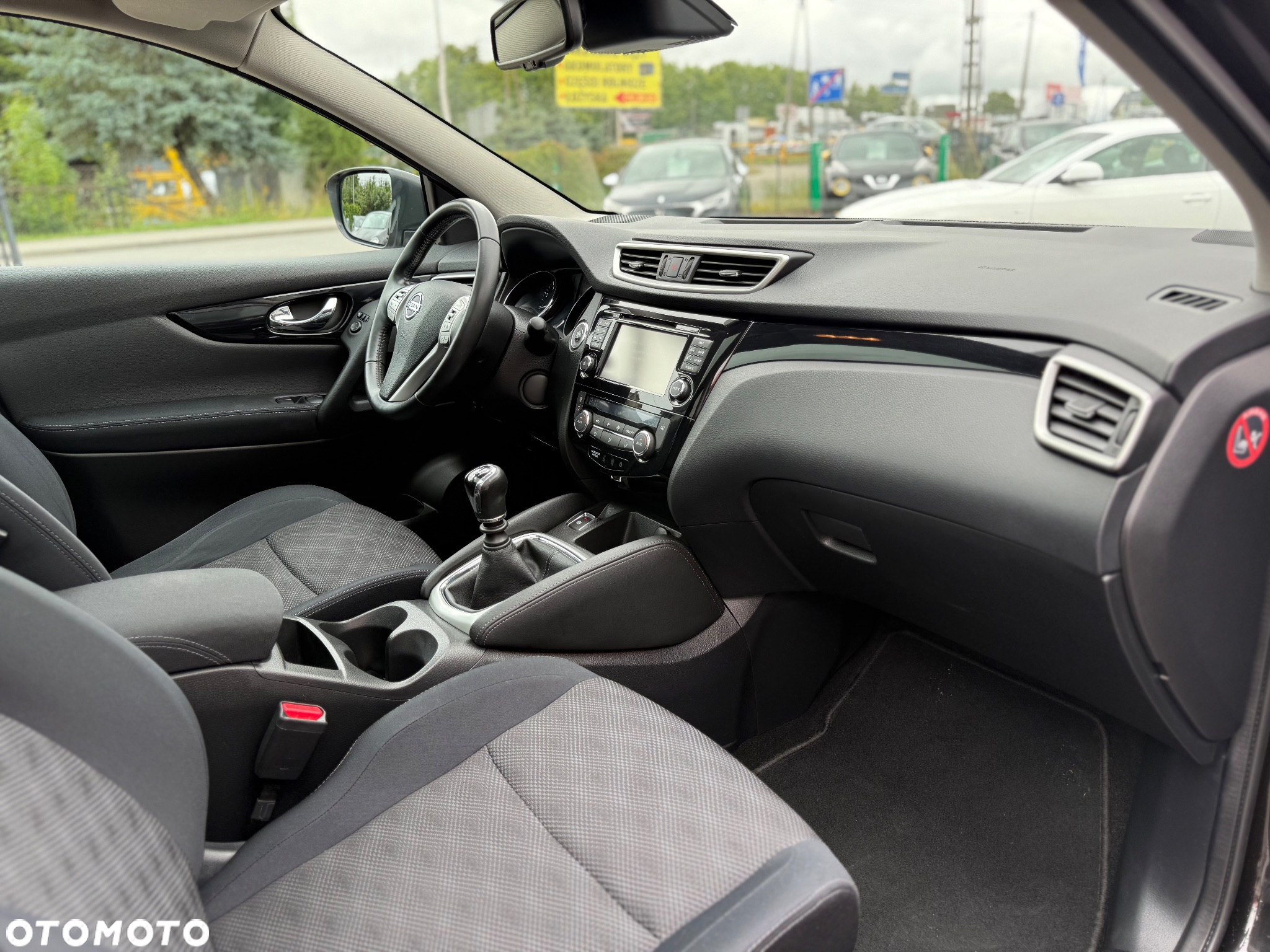 Nissan Qashqai - 17