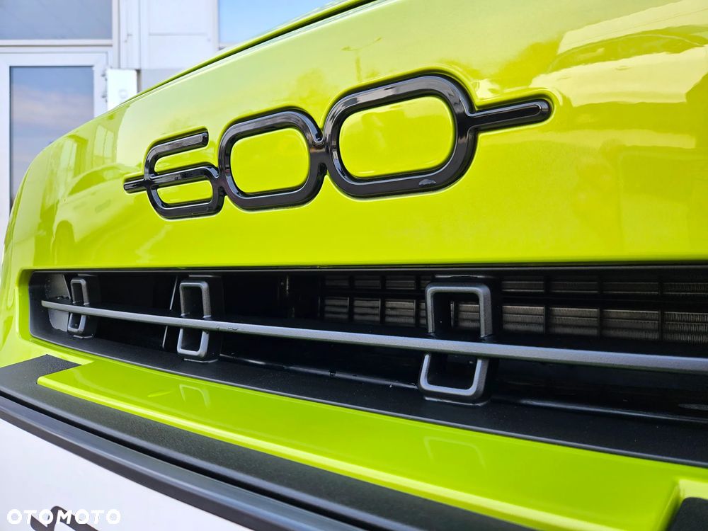 Fiat 600 1.2 Turbo Sport eDCT - 5