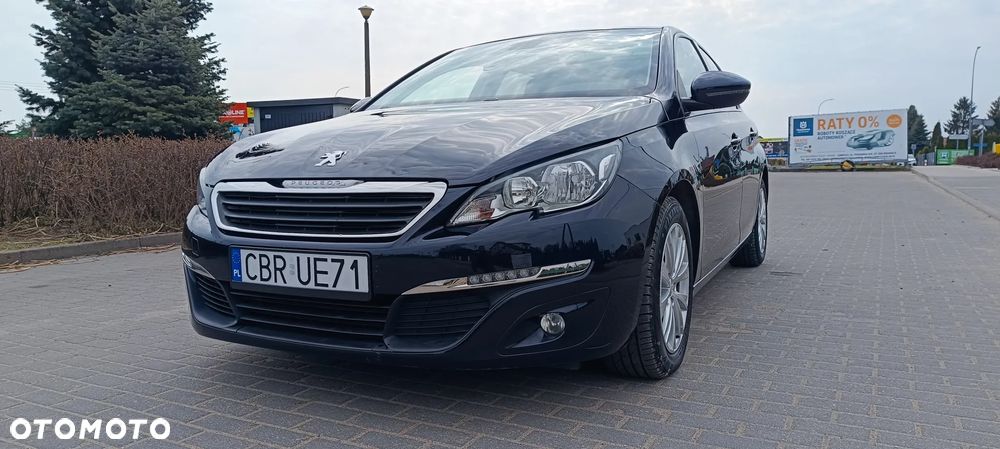 Peugeot 308 - 1