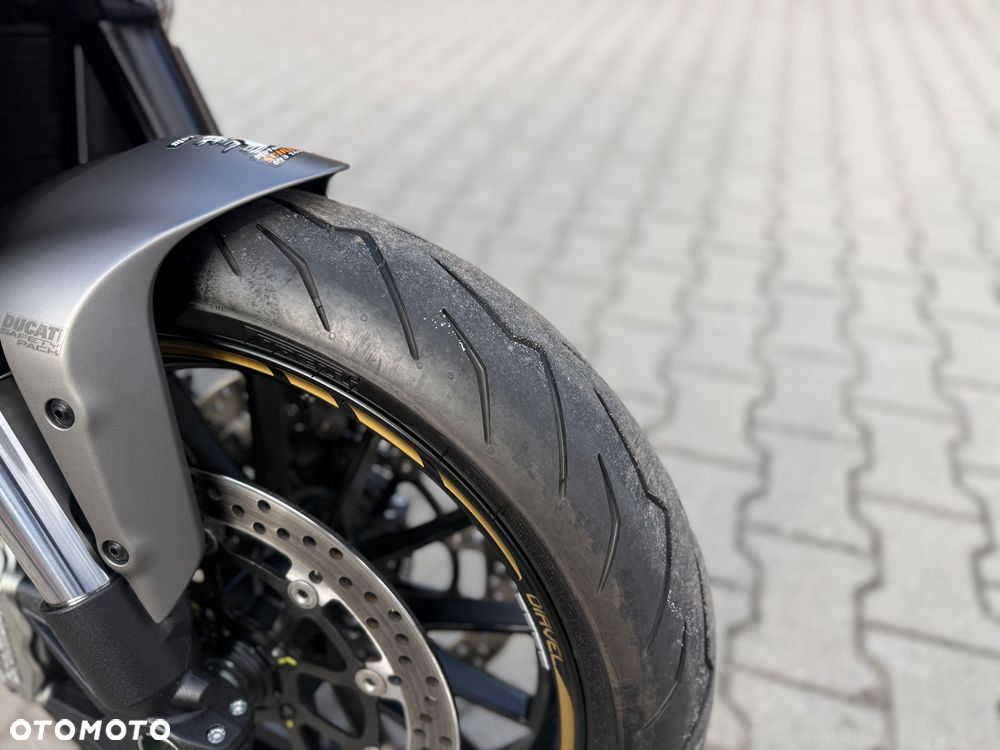 Ducati Diavel - 4