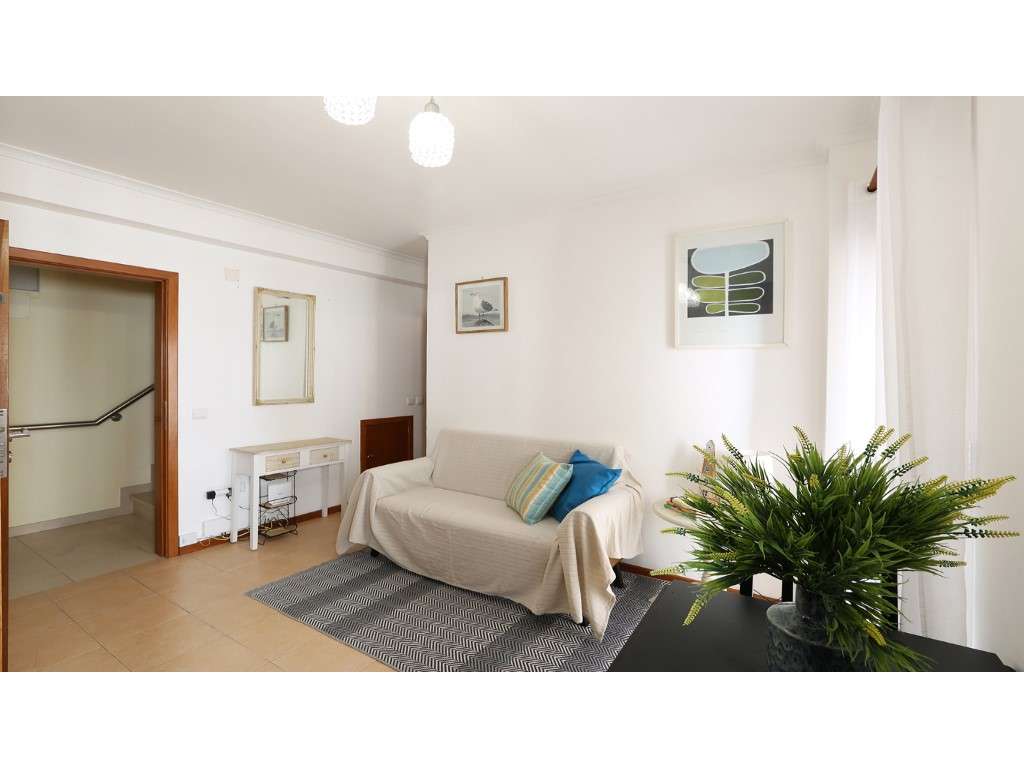 Apartamento T1 mobilado e equipado no centro histórico da Nazaré a ... - Grande imagem: 4/15
