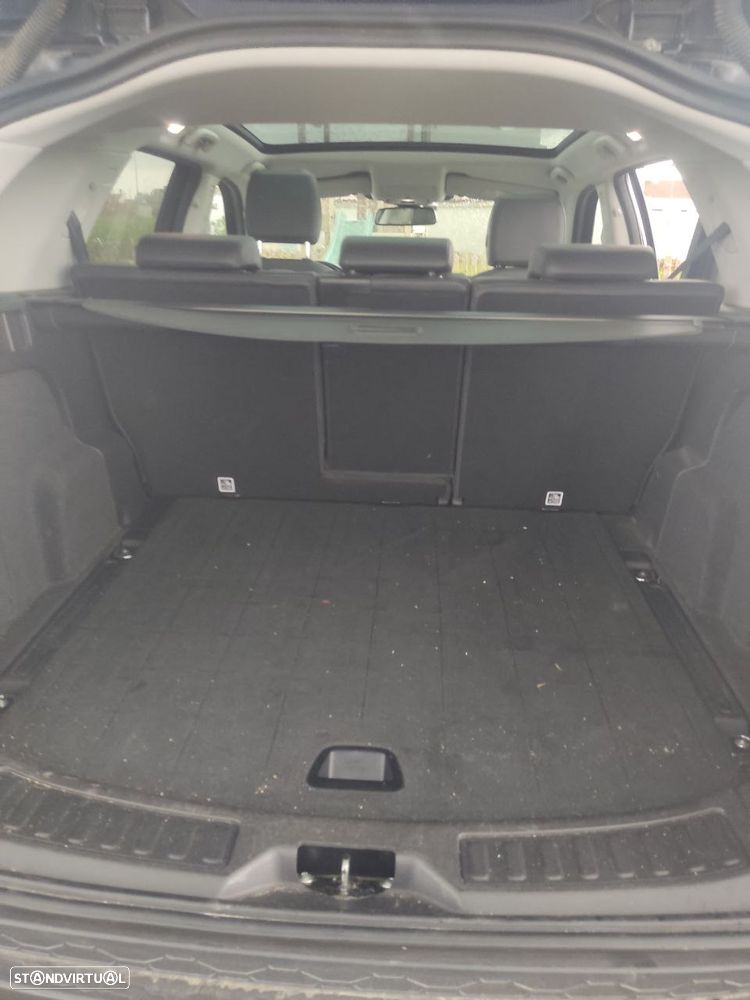 Land Rover Discovery Sport TD4 HSE - 15