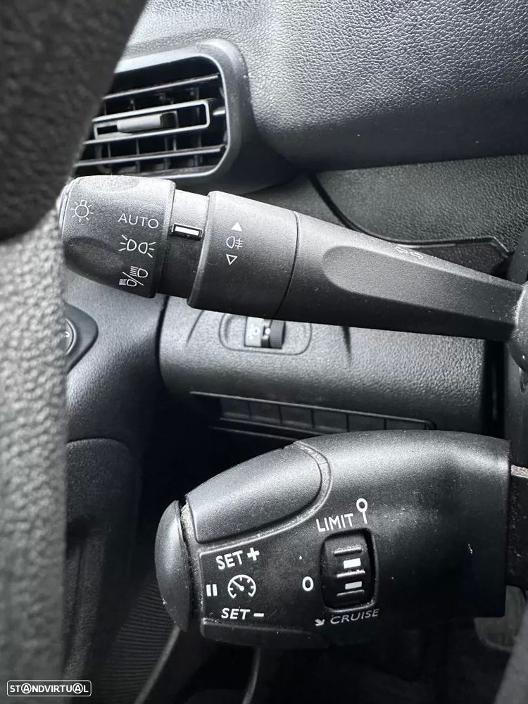 Peugeot partner 1.5 hdi 3 lugares - 39