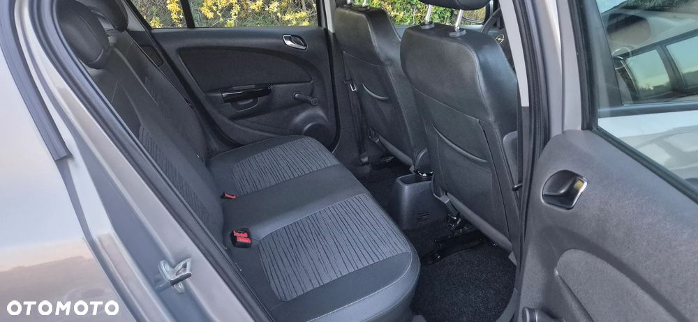 Opel Corsa 1.4 Enjoy - 3