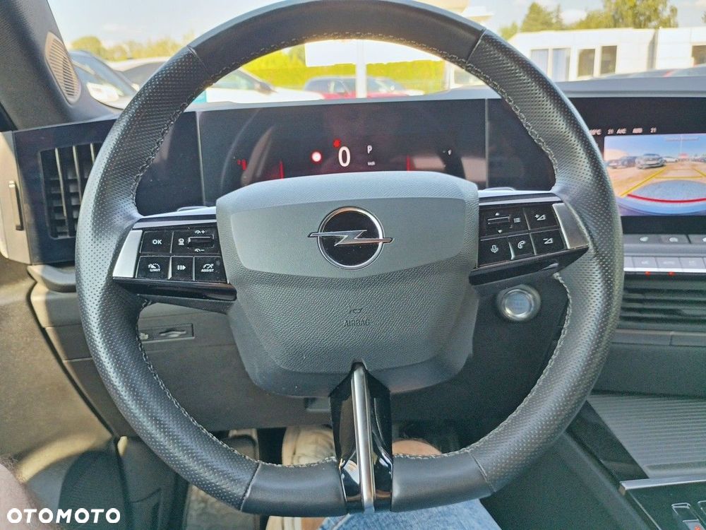 Opel Astra 1.2 T GS S&S - 22