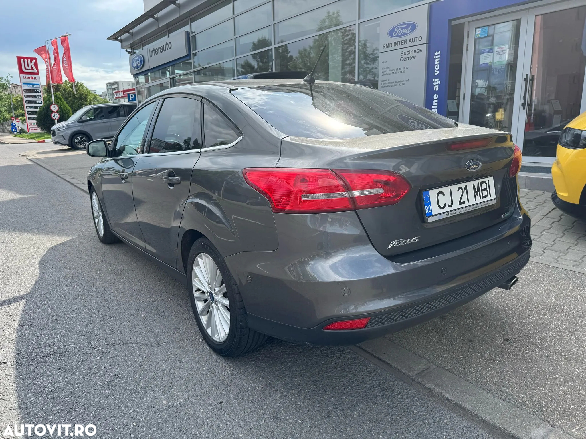 Ford Focus 1.5 Ecoboost Titanium - 12