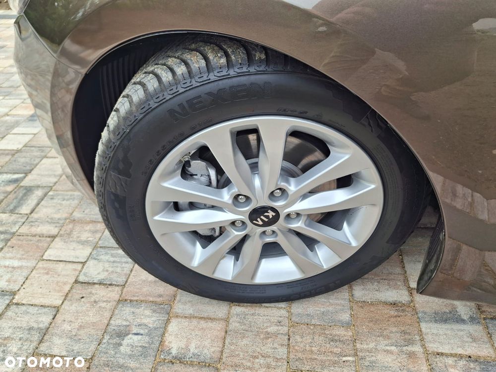 Kia Ceed 1.4 CVVT ISG Dream Team Edition - 9