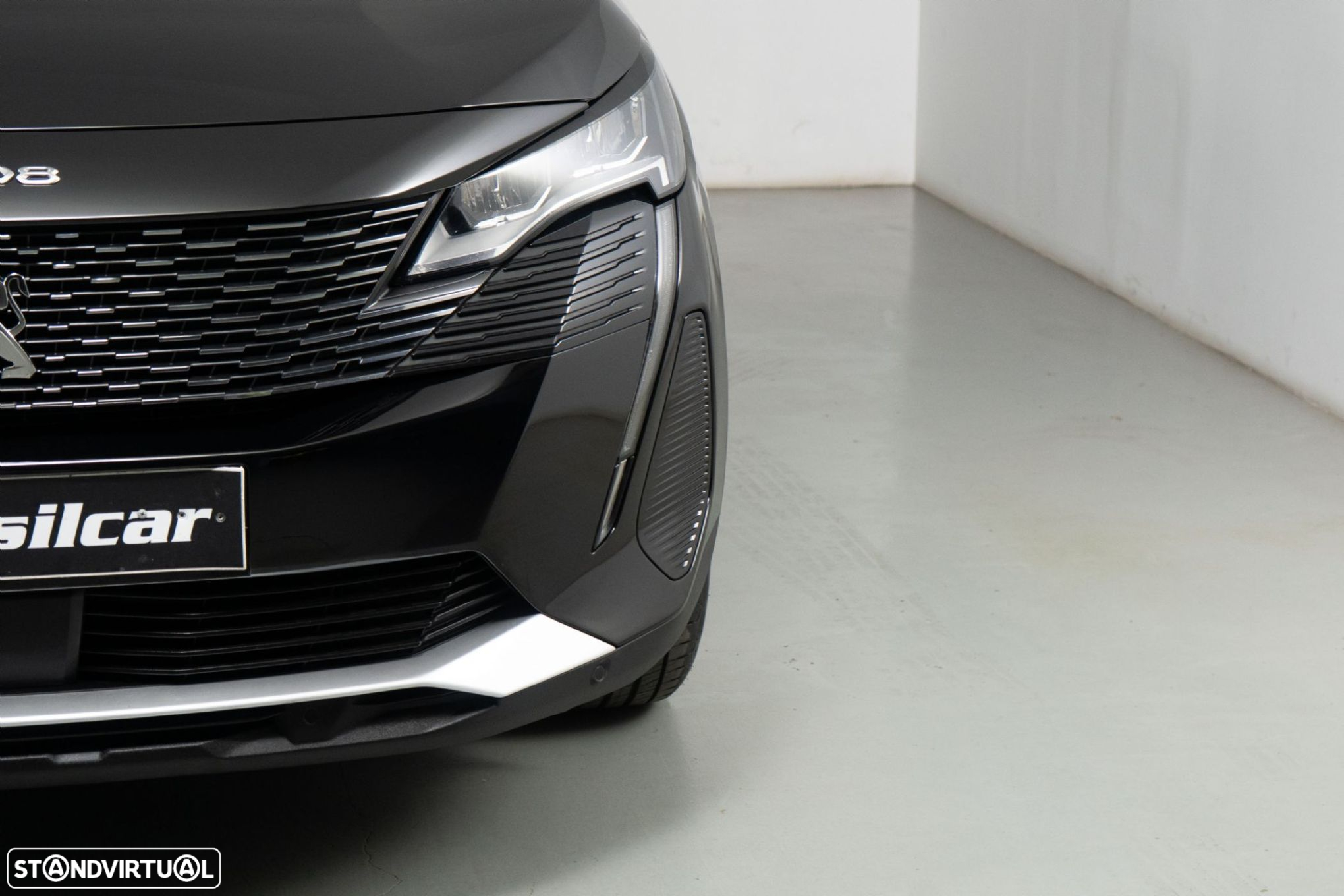 Peugeot 5008 1.2 PureTech Allure EAT8 - 18