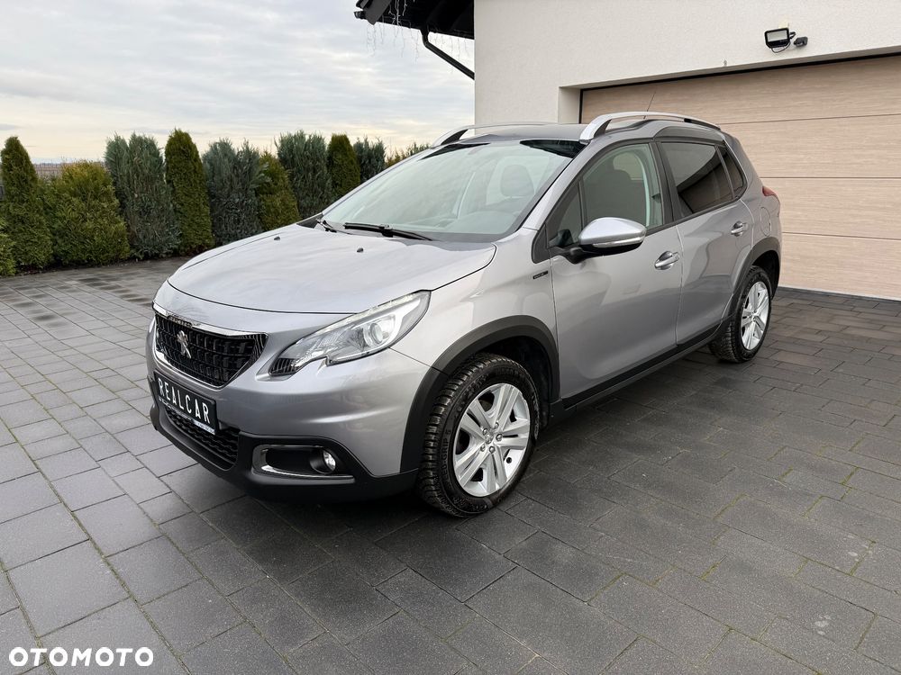 Peugeot 2008 BlueHDi 100 STOP & START Signature - 2
