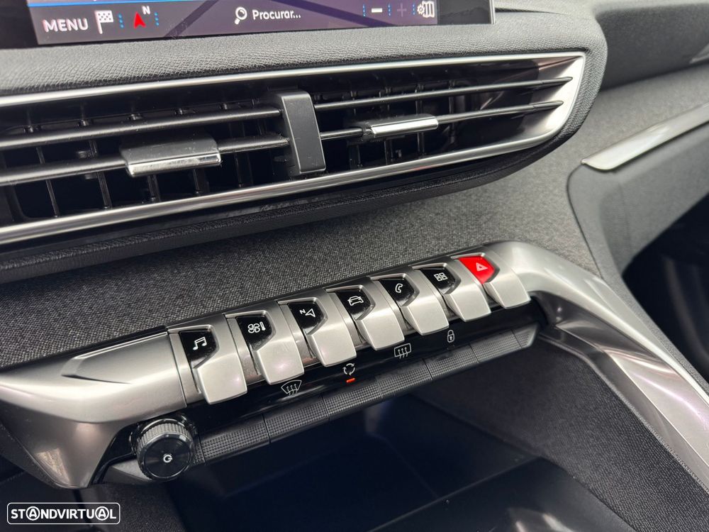 Peugeot 3008 1.6 BlueHDi Allure EAT6 - 18