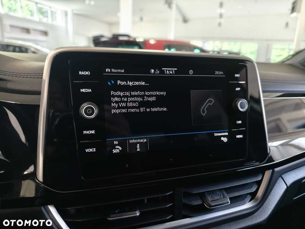 Volkswagen T-Roc - 27