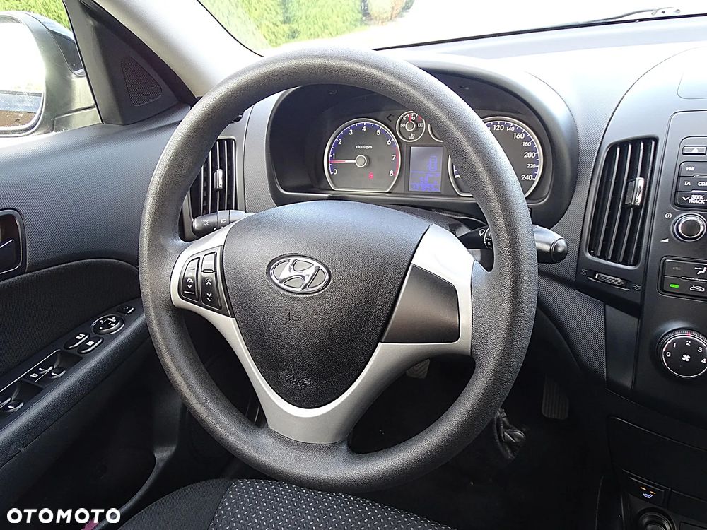 Hyundai i30 1.4 Edition Plus - 22