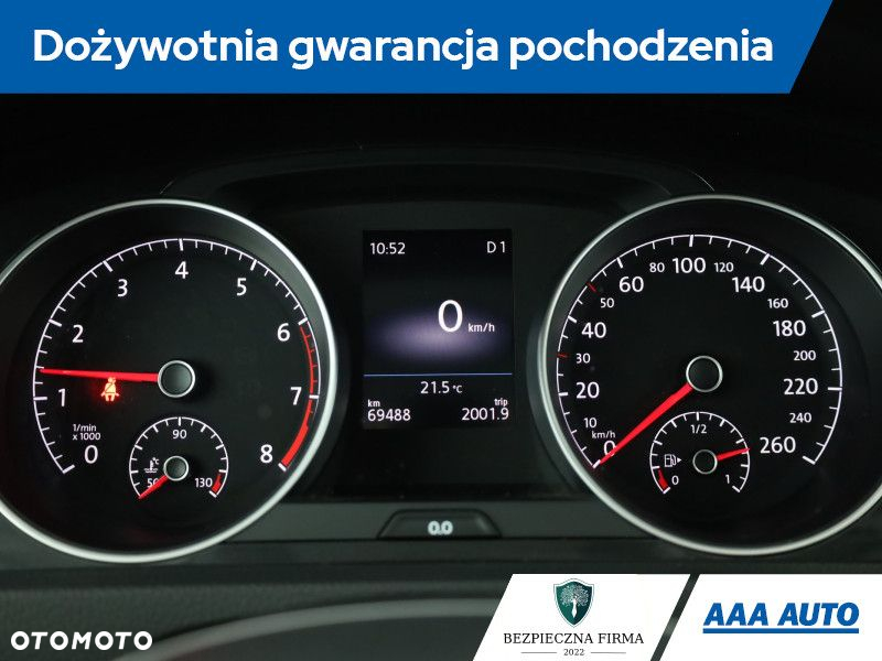 Volkswagen Golf - 9