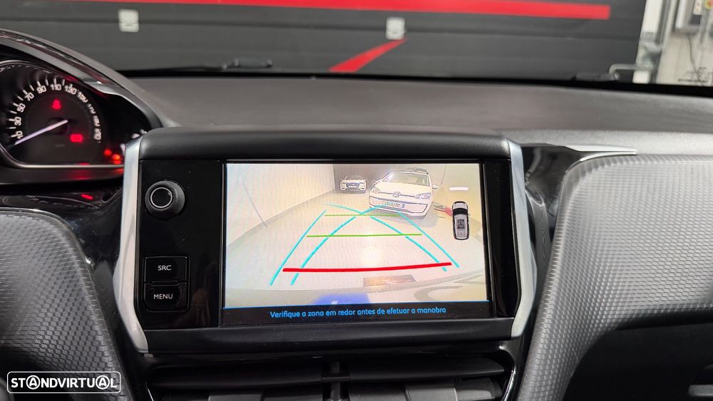 Peugeot 2008 1.2 PureTech Crossway - 25