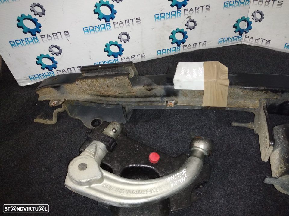 Gancho de Reboque Original BMW serie 1 E81 E82 E87 E88 - 1