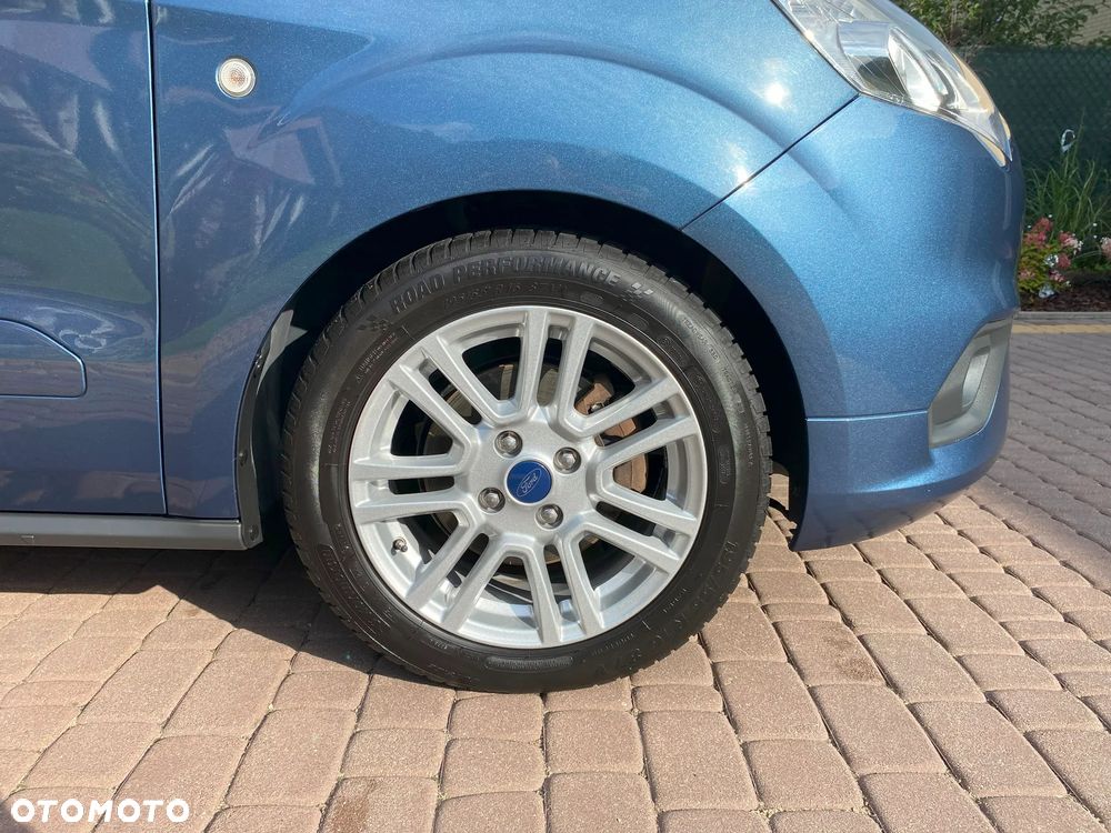 Ford Tourneo Courier 1.5 TDCi Titanium - 11