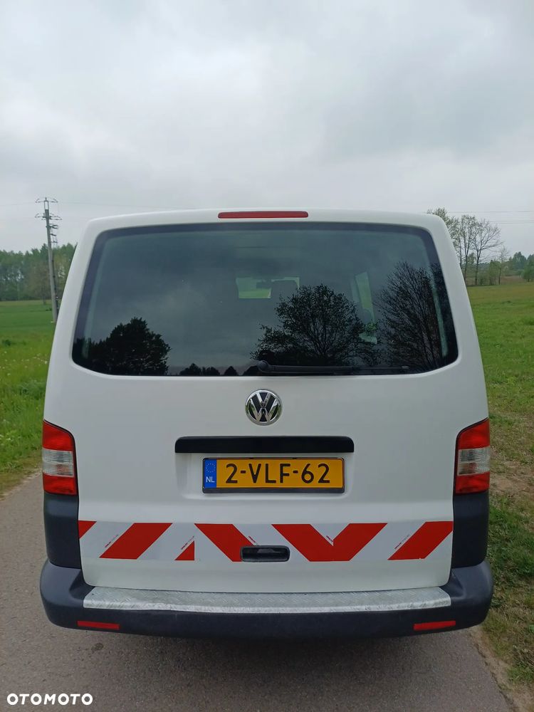 Volkswagen Transporter - 8