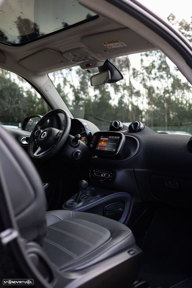 Smart ForTwo Coupé EQ passion edition nightsky - 25