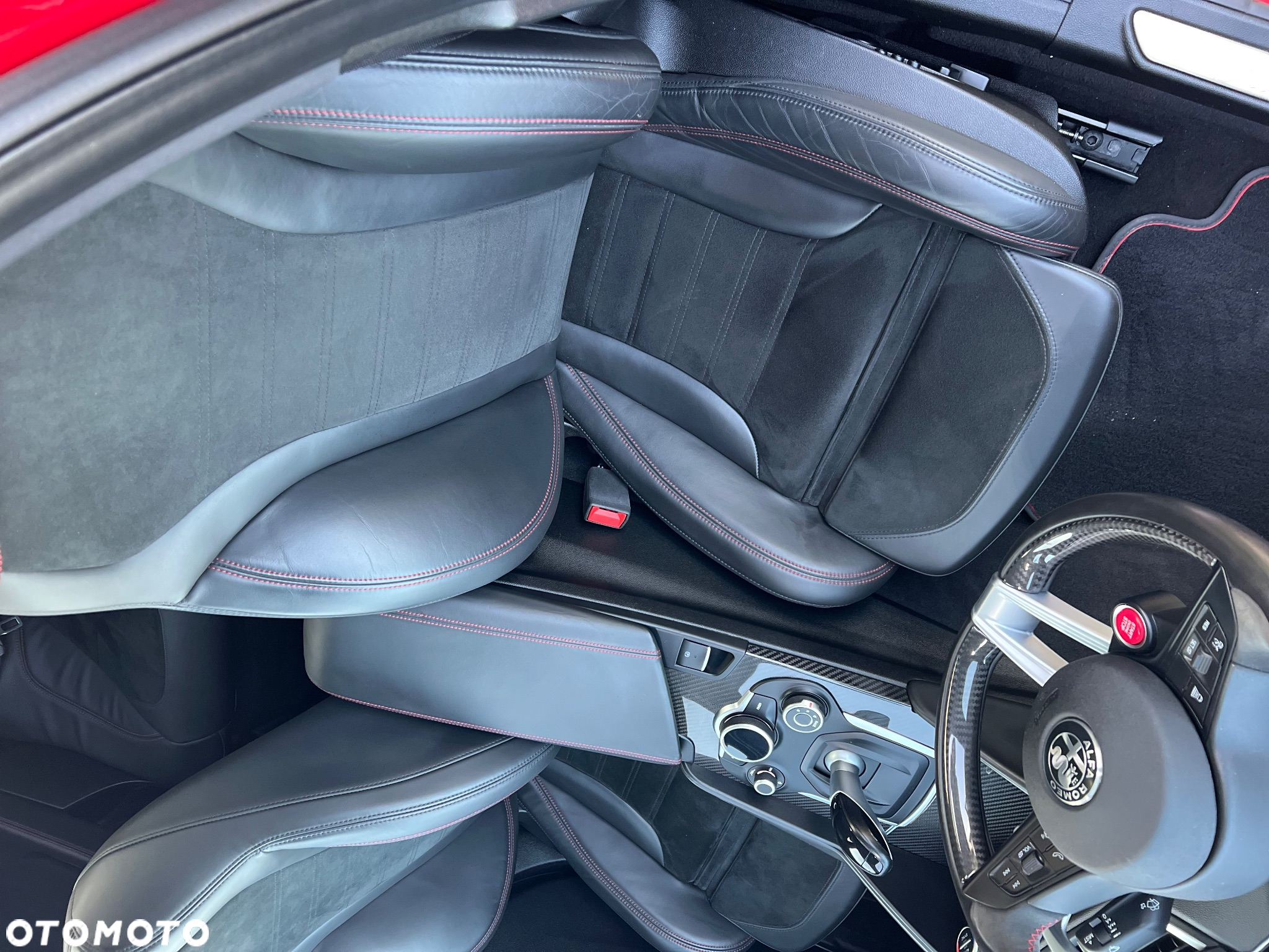 Alfa Romeo Giulia 2.9 V6 Bi-Turbo AT8 Quadrifoglio - 15