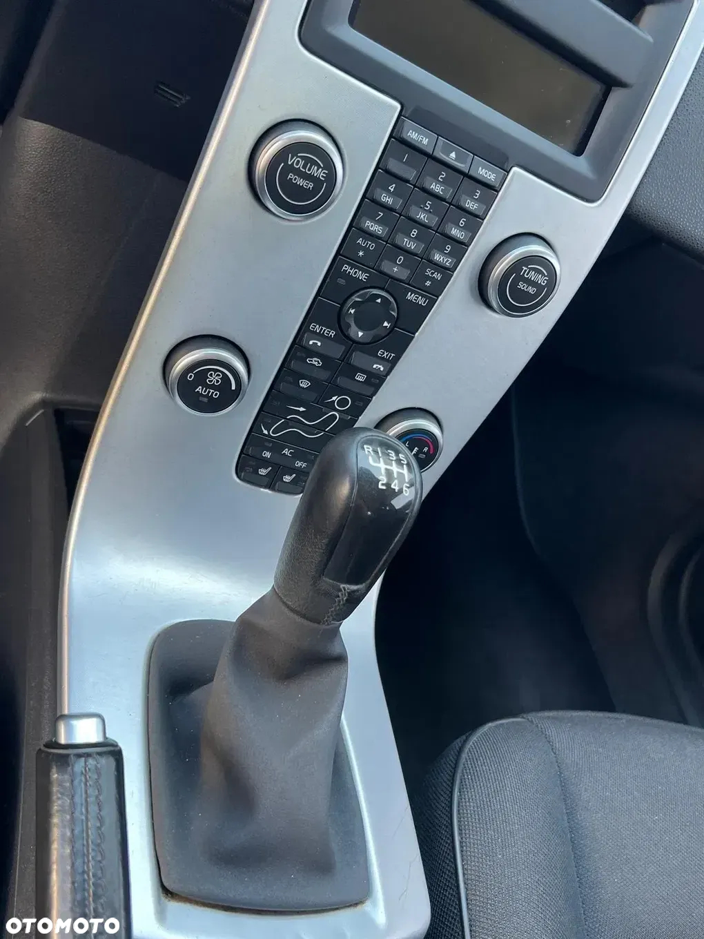 Volvo V50 D3 - 21