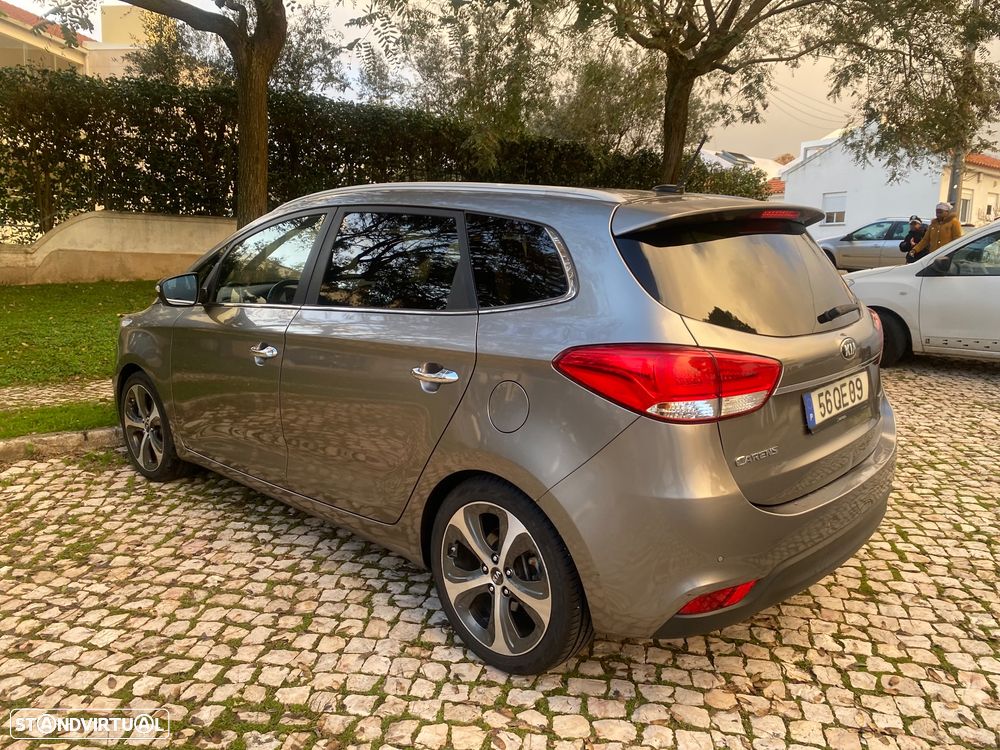 Kia Carens 1.7 CRDi ISG TX - 3
